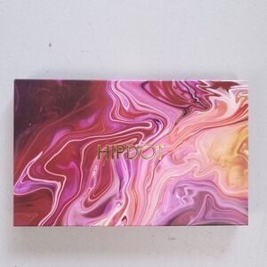 Hipdot‎ Zion Eyeshadow Palette 15 Color Pigmented Blendable Matte Shimmer Vegan